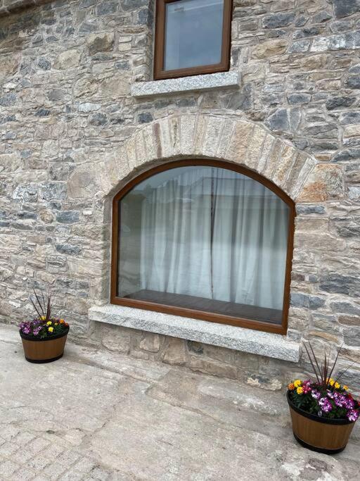 Tom Rocky'S Farmyard Villa Templemore Dış mekan fotoğraf