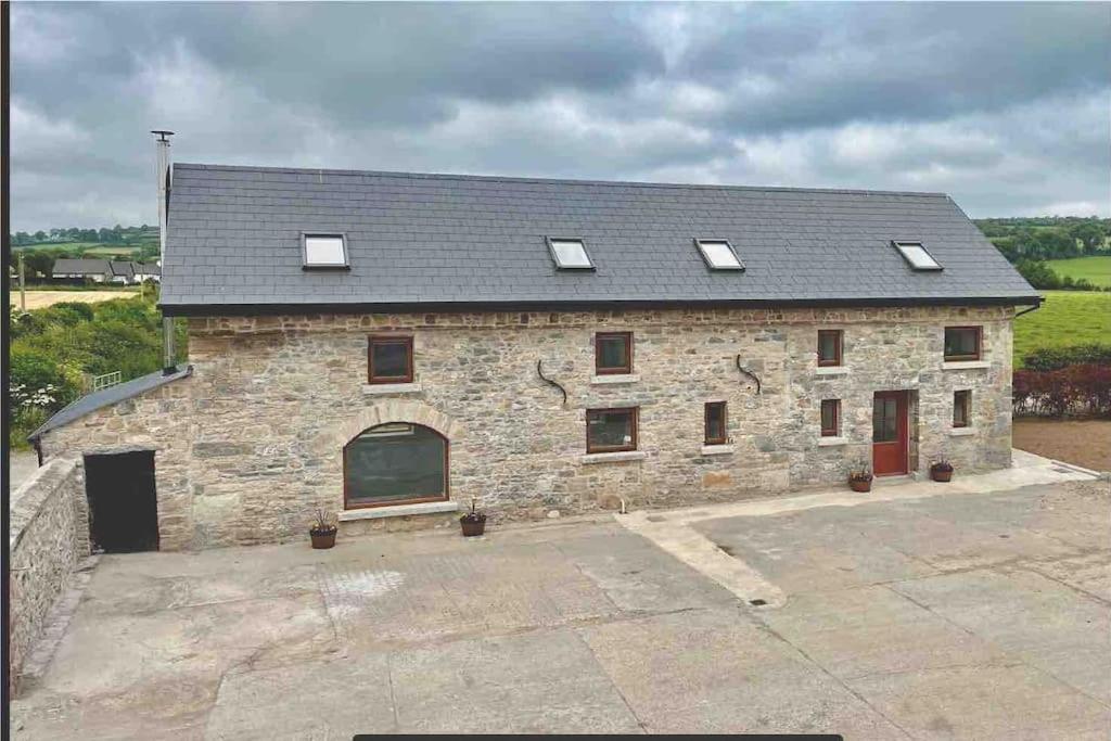 Tom Rocky'S Farmyard Villa Templemore Dış mekan fotoğraf
